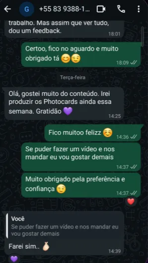 Print de conversa de uma compradora que revendeu os cards impressos